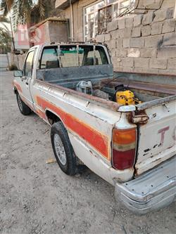 تويوتا هايلوكس